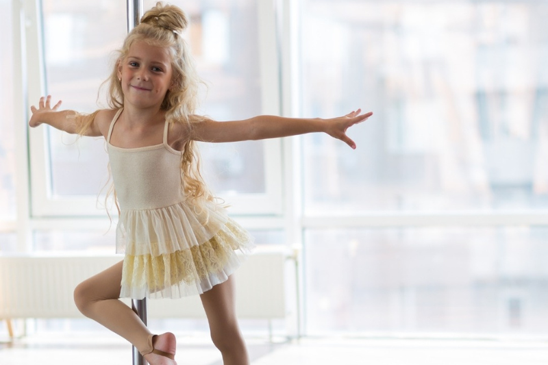 ouders die hun kinderfeestje laten verzorgen door paaldansstudio in uden
